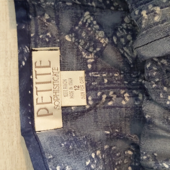 Petite Sophisticate Blue Wrap Skirt Size Medium - Picture 3 of 8